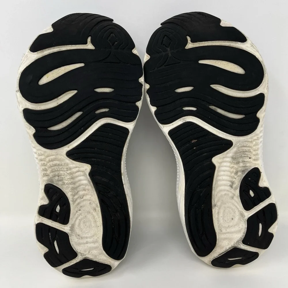 Brooks Glycerin GTS 22 Womens Size 8 Black White Road Running Shoes 1204351B090